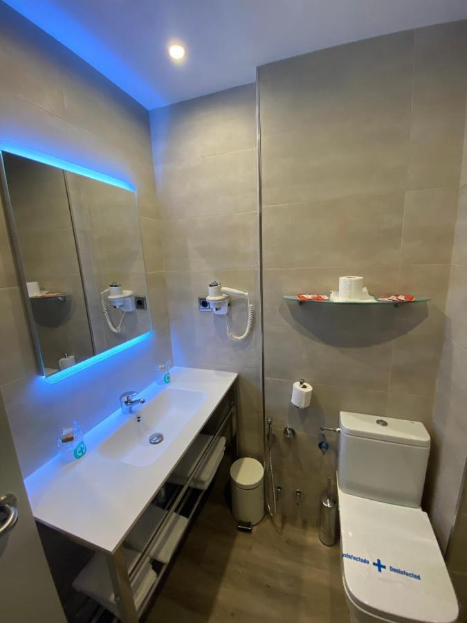 Hotel Escuela Madrid Extérieur photo