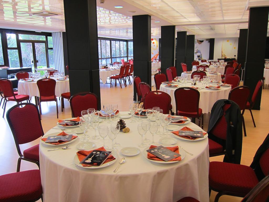 Hotel Escuela Madrid Extérieur photo