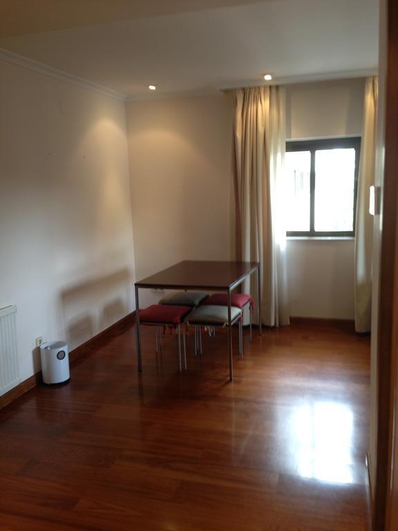 Hotel Escuela Madrid Chambre photo